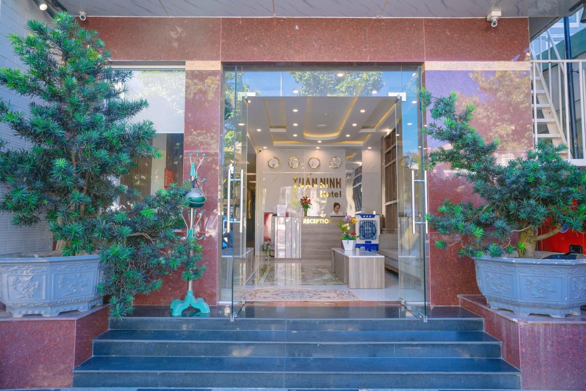 Tuan Ninh Hotel I Chi Khu Co Ong エクステリア 写真