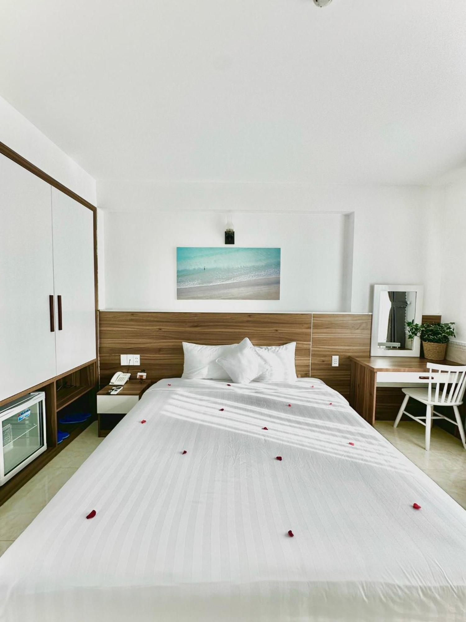 Tuan Ninh Hotel I Chi Khu Co Ong エクステリア 写真